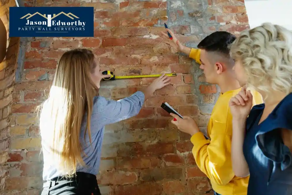 What are the responsibilities of a party wall surveyor Rotherham?